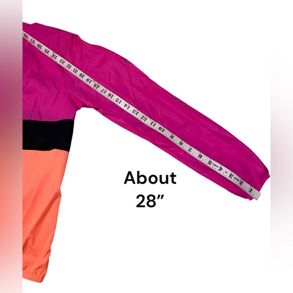 💕3/$30💕 Victoria's Secret PINK Windbreaker Jacket Size XS / S - Picture 9 of 11